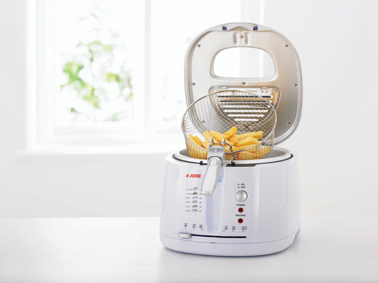 Judge Deep Fat Fryer Marshall and Pearson